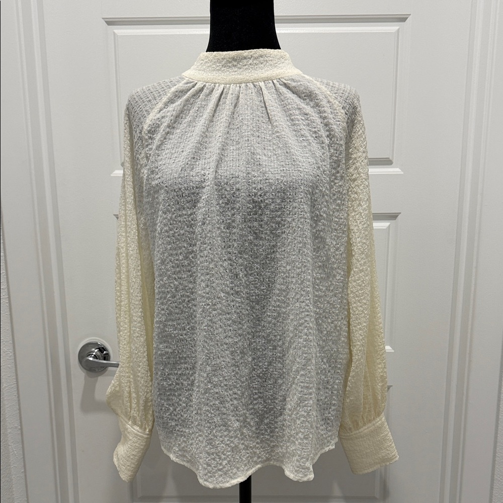 Levi's Cream Textured Women's Blouse